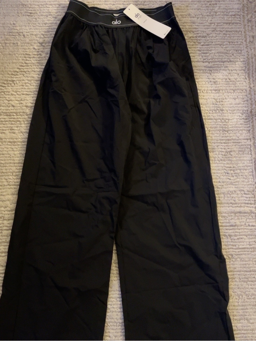ALO Yoga Black Wide-Leg Track Pants with Logo Waistband NWT - Picture 5 of 6